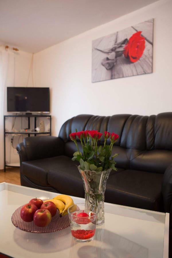 Apartman Antea Otočac Esterno foto