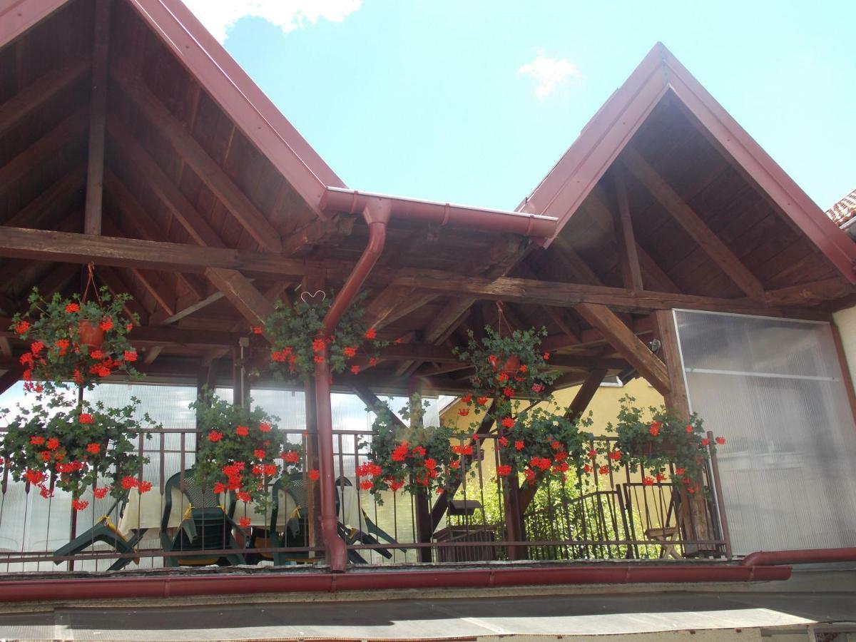 Apartman Antea Otočac Esterno foto