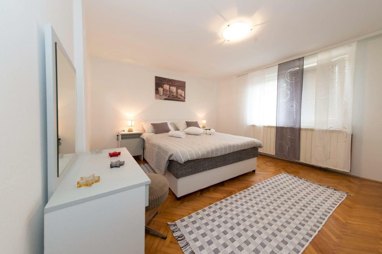 Apartman Antea Otočac Esterno foto